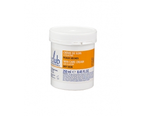 Kem dưỡng chứa chiết xuất elastine tăng cường độ đàn hồi và giữ ẩm cho da