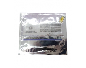 Mặt nạ bio-cellulose (sợi sinh học) với axit hyaluronic có tác dụng dưỡng ẩm da mặt, dùng cho mọi loại da
