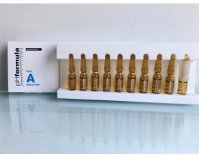 Dung dịch dưỡng da chứa Vitamin A, giúp giữ ẩm ngăn ngừa nếp nhăn